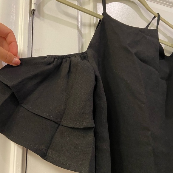 NWOT UrbanOutfit cold shoulder Ruffle Sleeve Dress - Picture 12 of 12